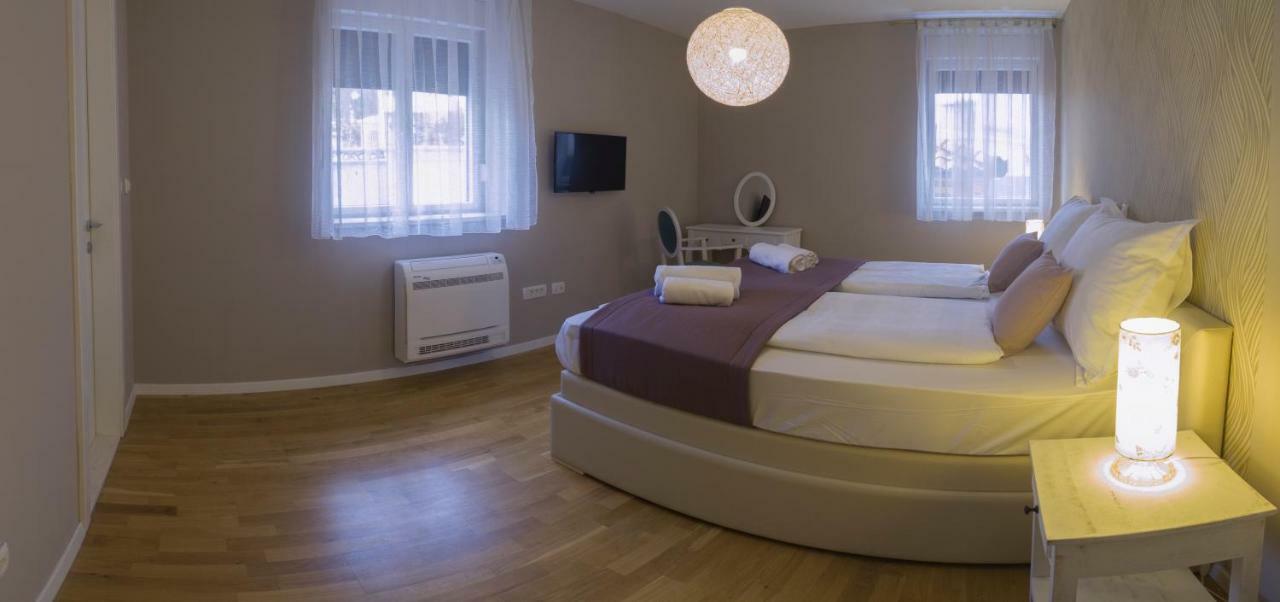 Royal Residence Chica Cure Split Exterior foto